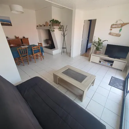 Maison Calme A 50 M De La Holiday home